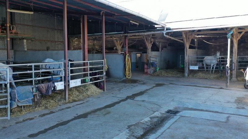 Maison - 164 m² - 9 pièces