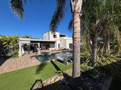 Maison - 200 m² - 6 pièces