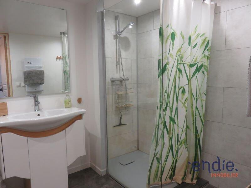 Maison - 224 m² - 8 pièces