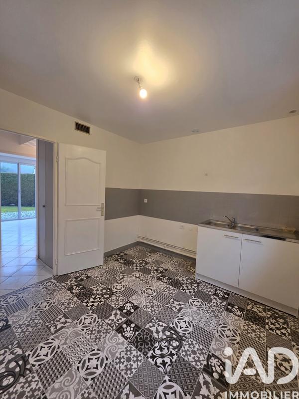 Maison - 90 m² - 5 pièces