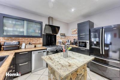 Villa - 209 m² - 6 pièces