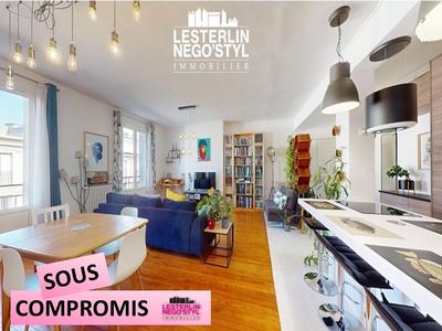 Appartement - 77 m² - 2 pièces