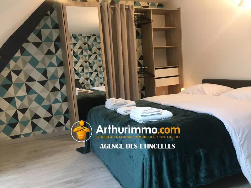 Maison - 278 m² - 8 pièces