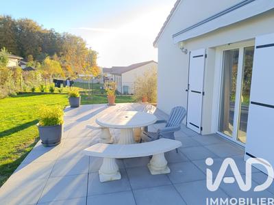 Maison - 80 m² - 4 pièces