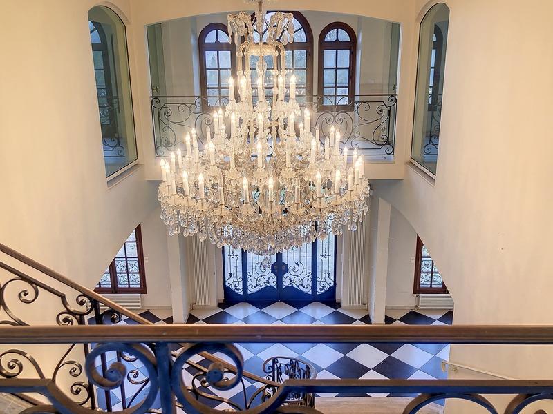 Château - 850 m² - 18 pièces