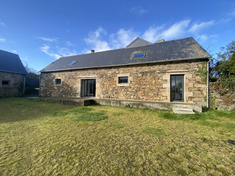 Maison - 441 m² - 10 pièces