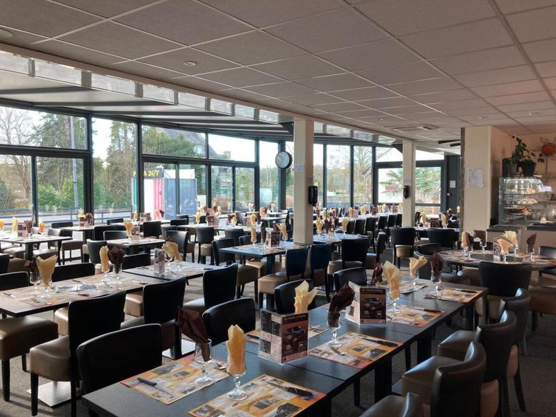 Fonds de commerce - 2 600 m²