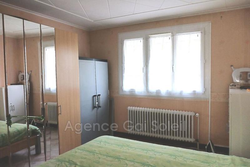 Villa - 177 m² - 6 pièces