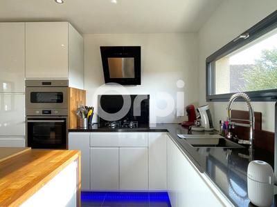 Maison - 162 m² - 5 pièces