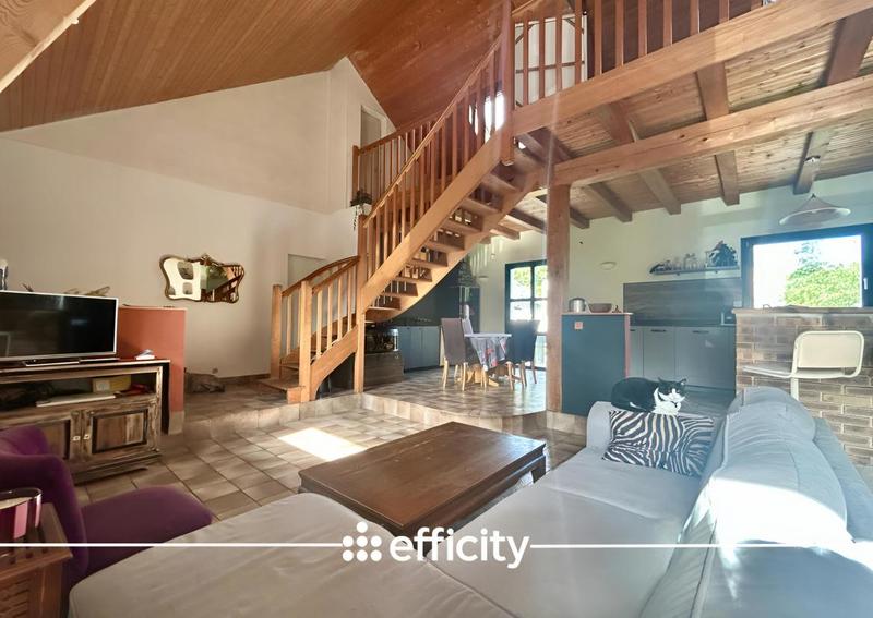 Maison - 130 m² - 4 pièces