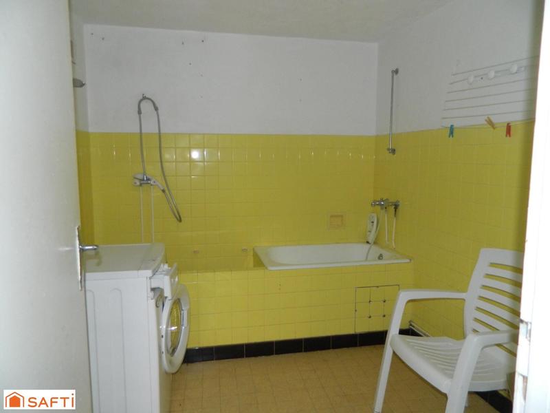 Maison - 80 m² - 4 pièces