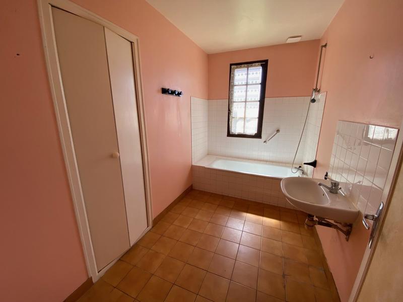 Maison - 125 m² - 7 pièces