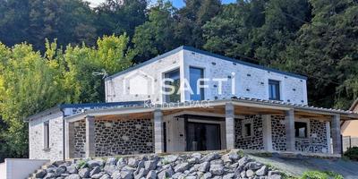 Maison - 175 m² - 7 pièces