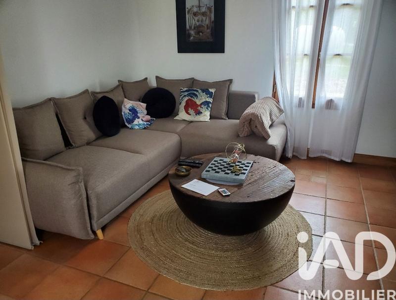 Maison - 450 m² - 20 pièces