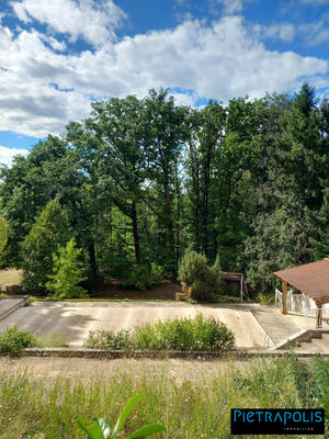 Maison - 245 m² - 10 pièces