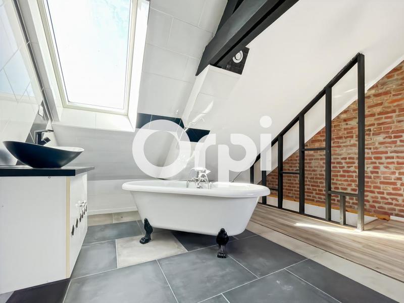 Maison - 103 m² - 4 pièces