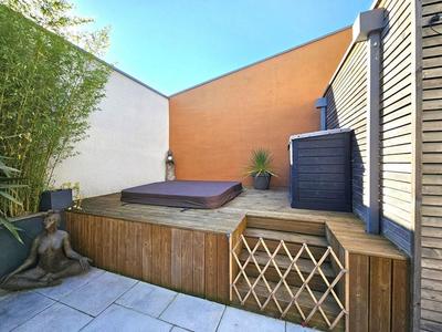 Maison - 194 m² - 9 pièces