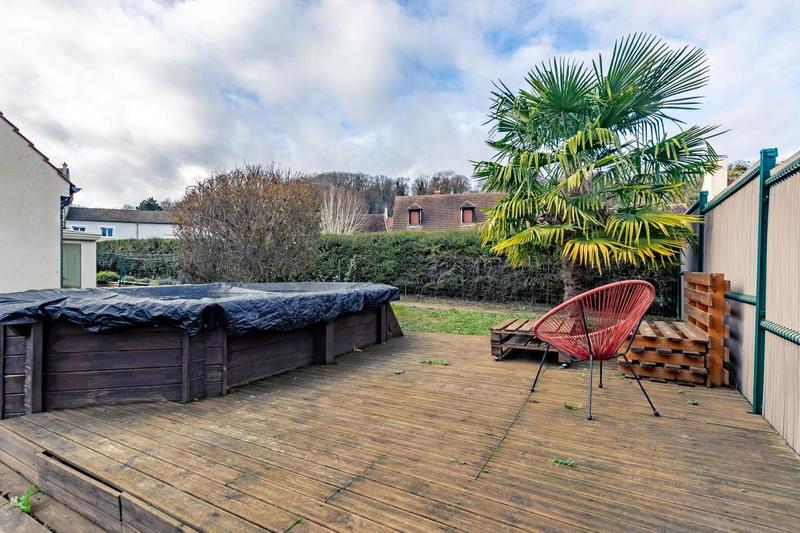 Maison - 99 m² - 4 pièces