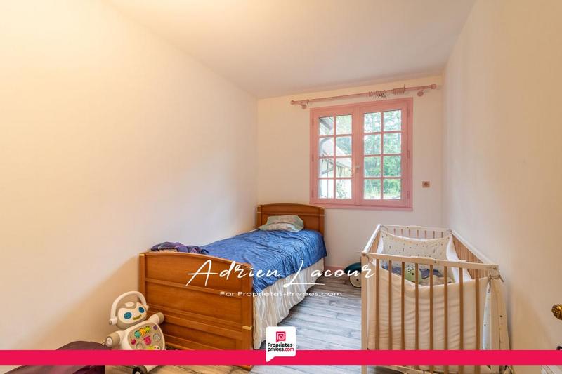 Maison - 177 m² - 9 pièces