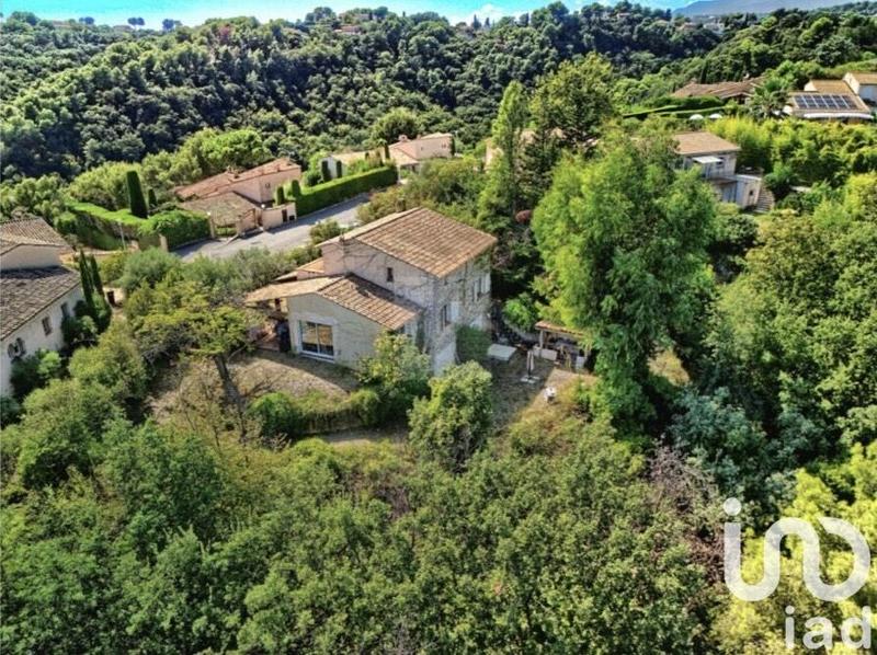 Maison - 154 m² - 7 pièces