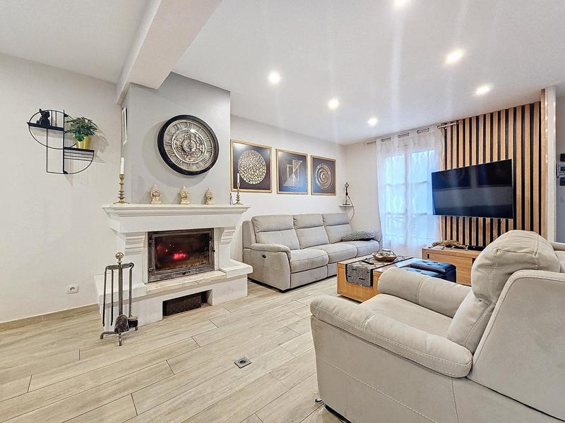 Maison - 130 m² - 5 pièces