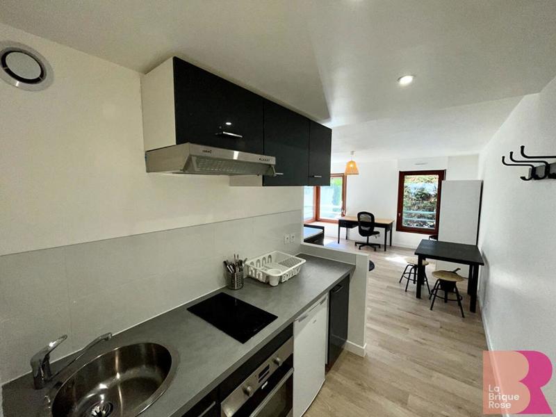 Studio - 28 m² - 1 pièce