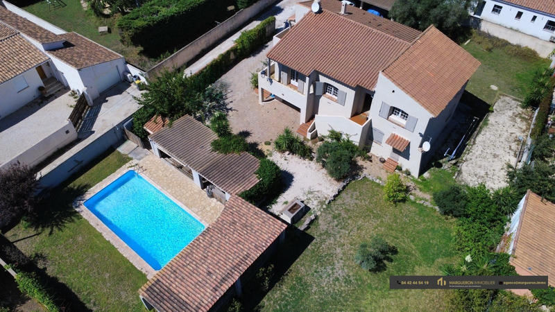 Villa - 180 m² - 4 pièces