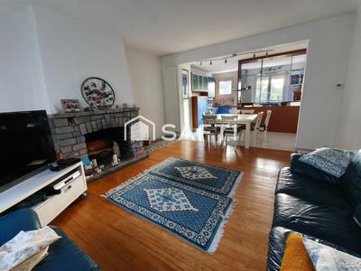 Maison - 194 m² - 7 pièces