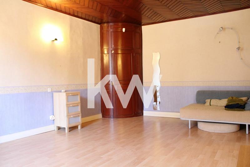 Maison ancienne - 290 m² - 9 pièces