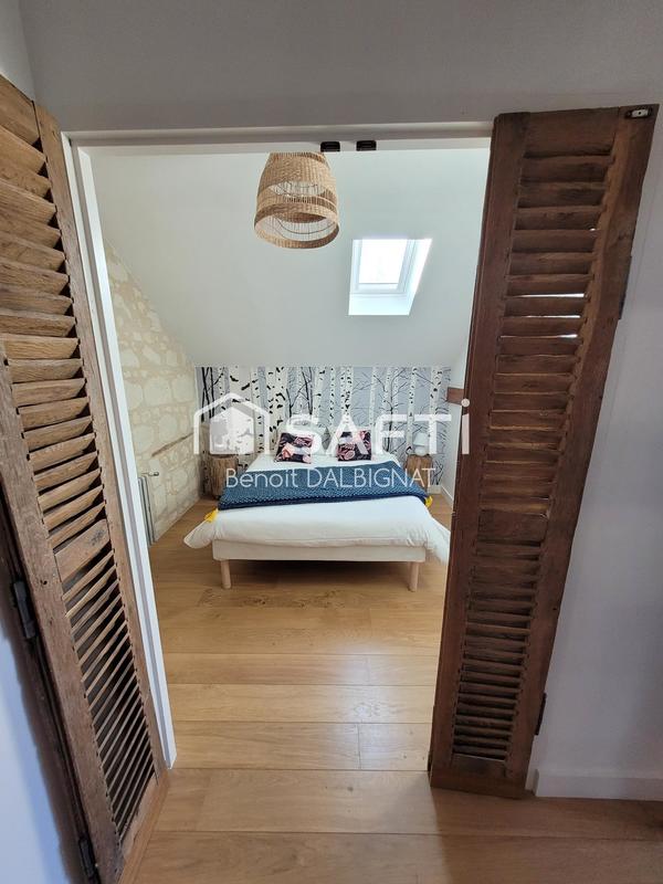 Maison - 361 m² - 12 pièces