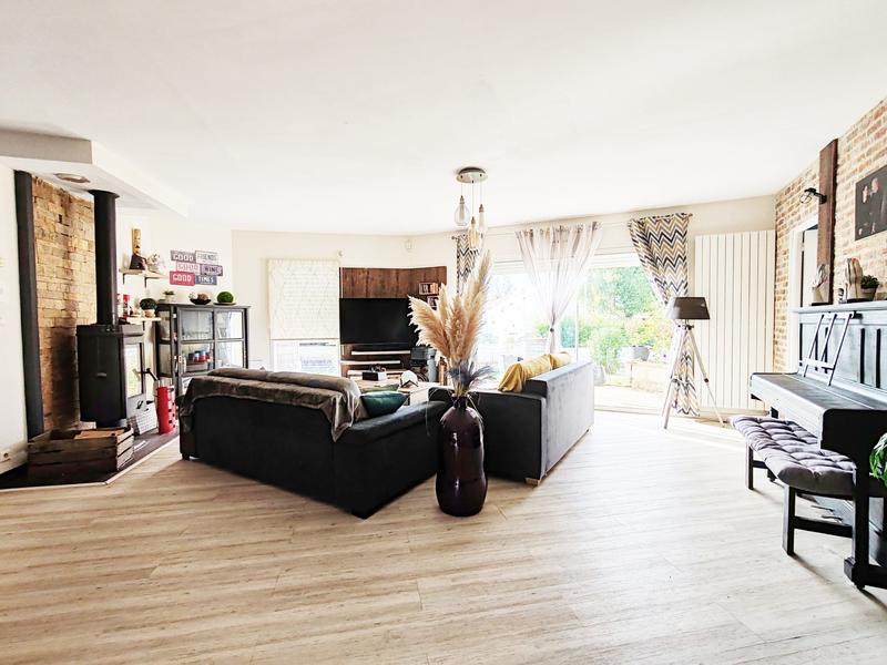 Maison contemporaine - 137 m² - 5 pièces