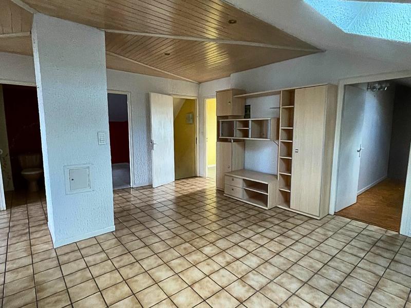 Maison - 158 m² - 7 pièces