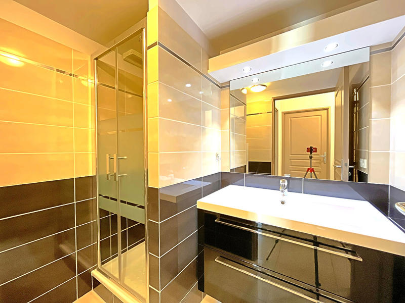 Appartement - 76 m² - 3 pièces