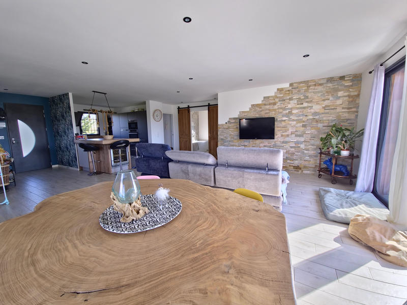 Maison - 120 m² - 4 pièces