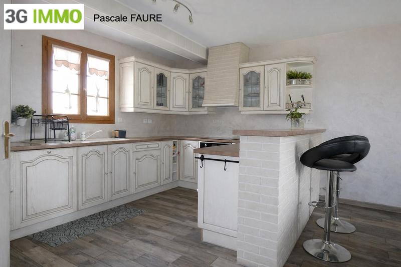 Maison traditionnelle - 125 m² - 7 pièces