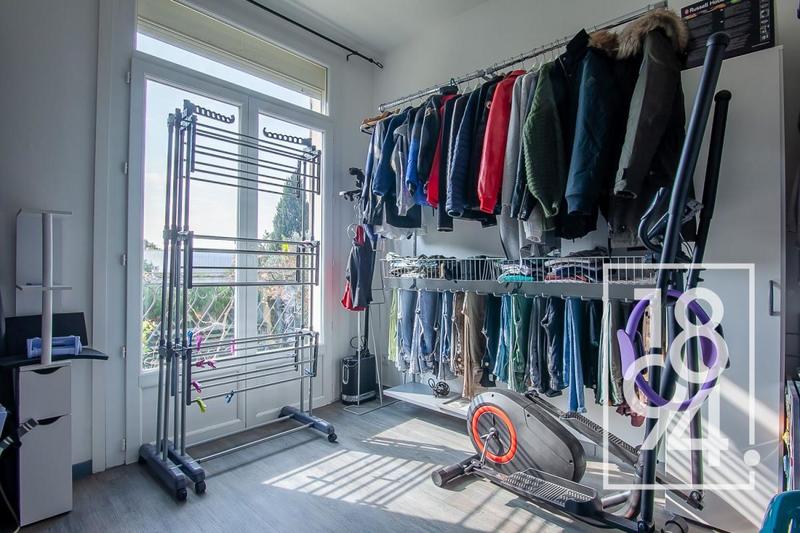 Appartement - 106 m² - 4 pièces