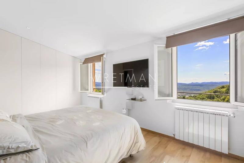 Villa - 229 m² - 7 pièces