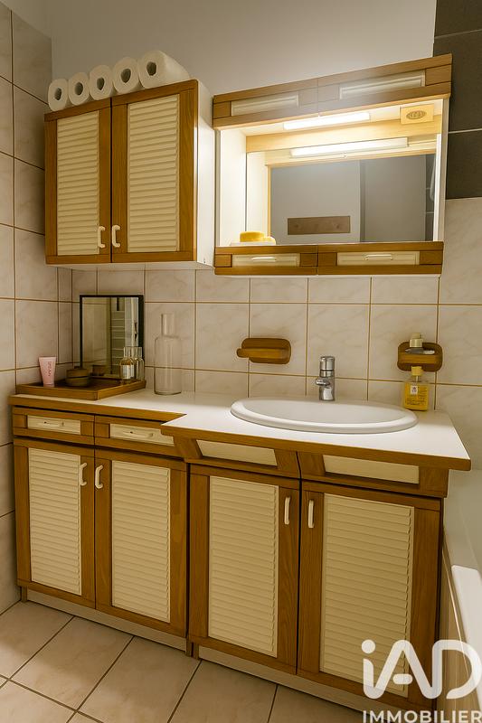 Appartement - 64 m² - 3 pièces