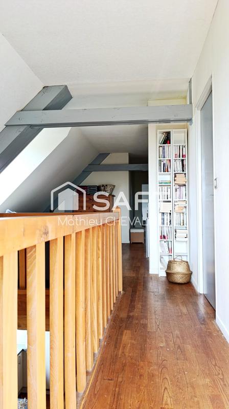 Maison - 163 m² - 8 pièces