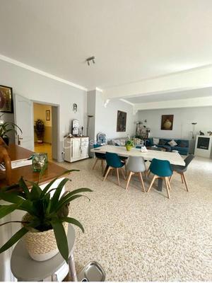 Demeure - 268 m² - 7 pièces