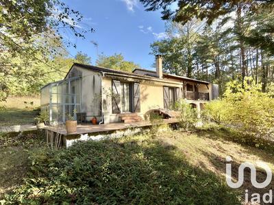 Maison - 96 m² - 4 pièces