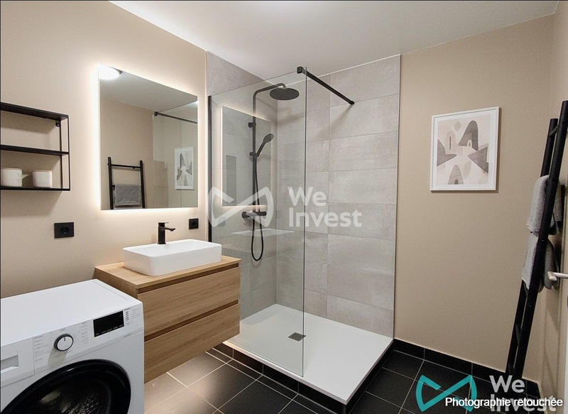 Appartement - 80 m² - 4 pièces