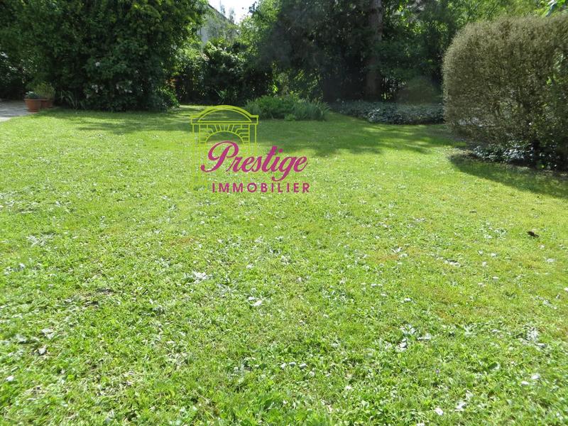 Maison - 166 m² - 7 pièces