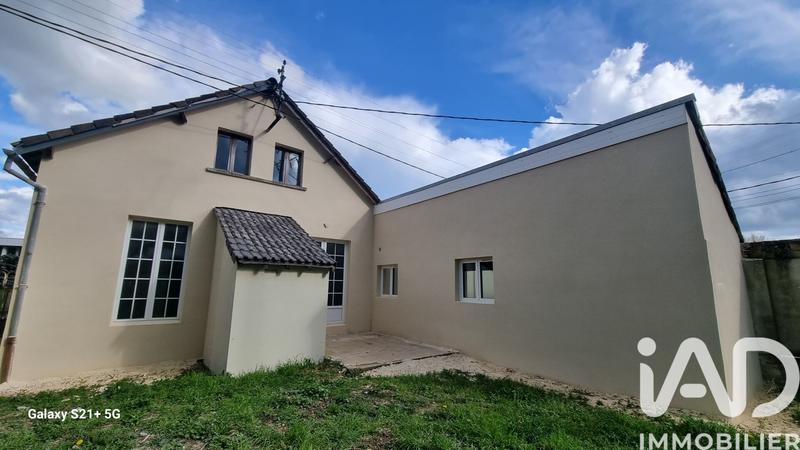 Maison - 93 m² - 5 pièces