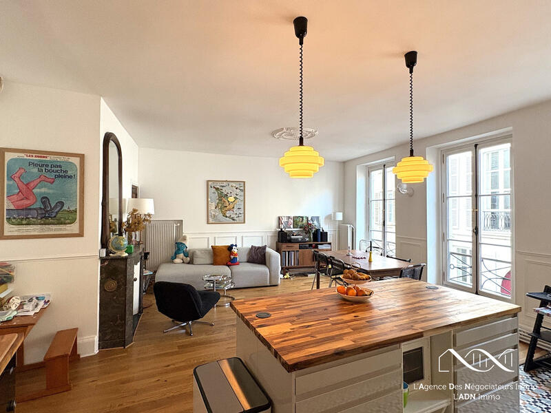 Appartement - 118 m² - 6 pièces