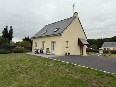 Maison - 107 m² - 5 pièces