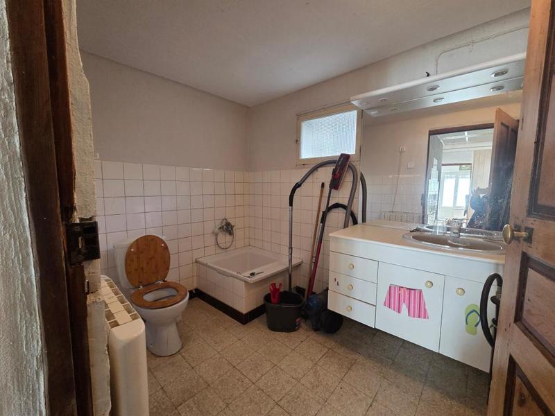 Maison - 158 m² - 3 pièces