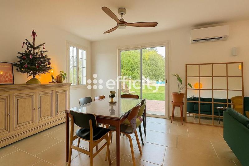 Maison - 160 m² - 6 pièces