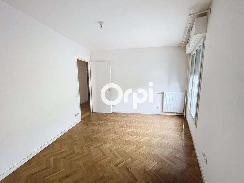 Appartement - 86 m² - 4 pièces