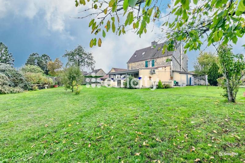 Maison - 165 m² - 7 pièces